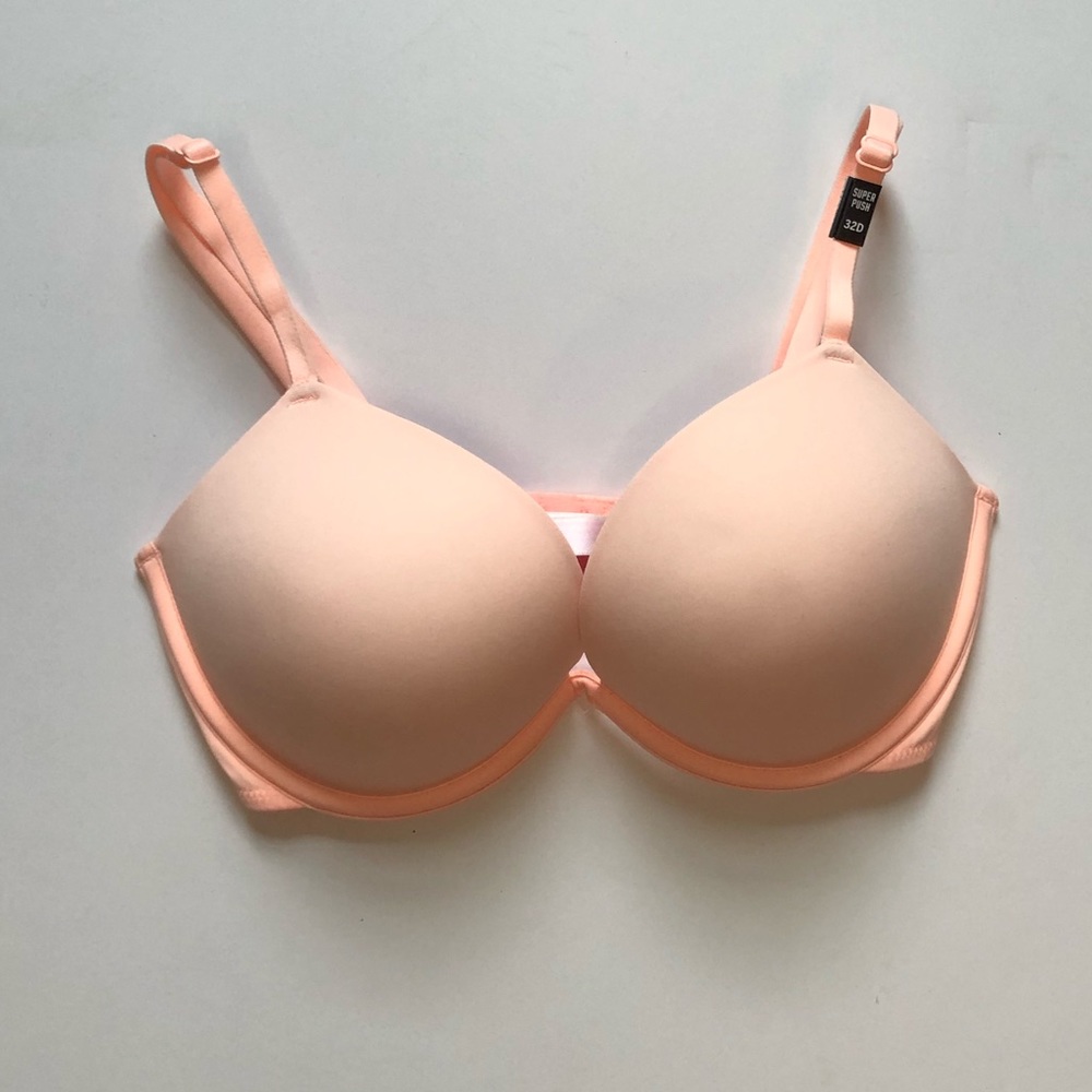 NWT Victoria’s Secret Super Push Up bra